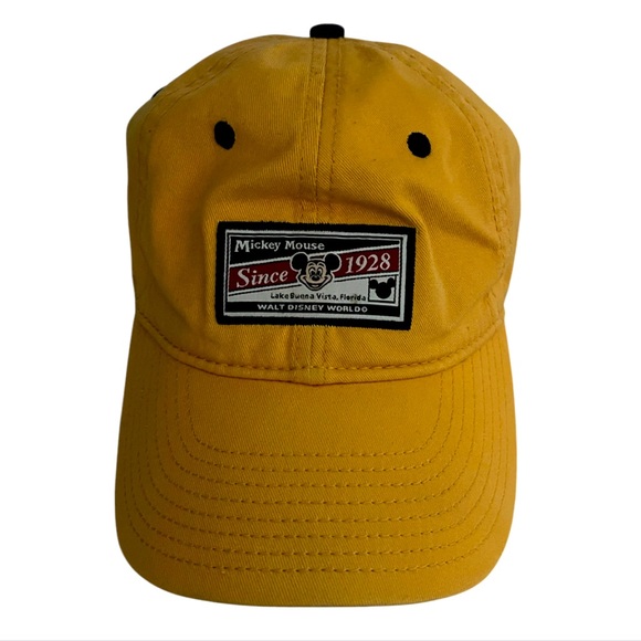 Disney Accessories - WALT DISNEY WORLD VACATION MICKEY MOUSE BASEBALL STRAPBACK ADULT YELLOW CAP